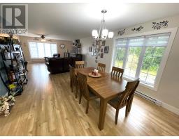 15 Twomey Drive thumbnail 18