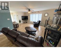 15 Twomey Drive thumbnail 21