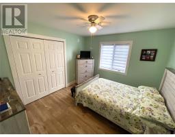 15 Twomey Drive thumbnail 35