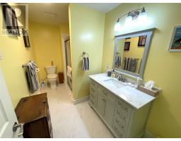 15 Twomey Drive thumbnail 36