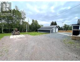 15 Twomey Drive thumbnail 8