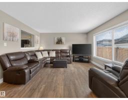Bedroom 2 - 13 Hudson Cv, Spruce Grove, AB T7X0R8 Photo 6