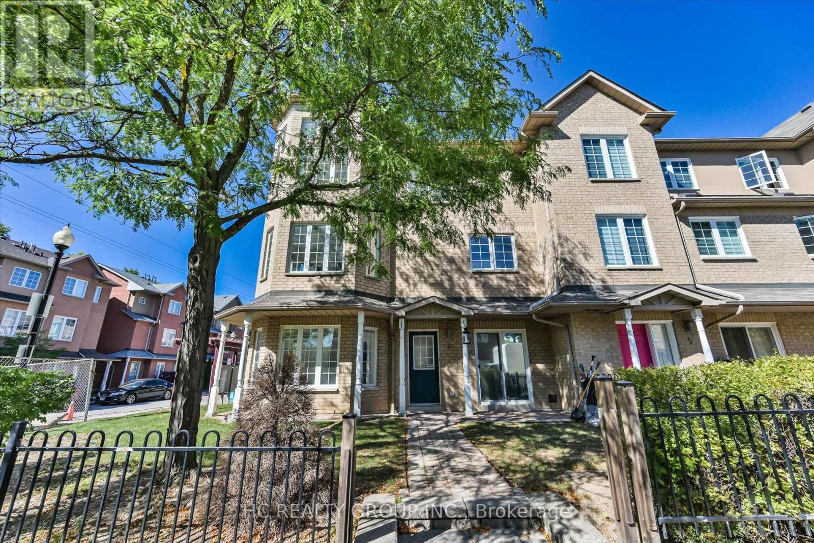 6 - 5 ST MORITZ WAY, Markham (Unionville)