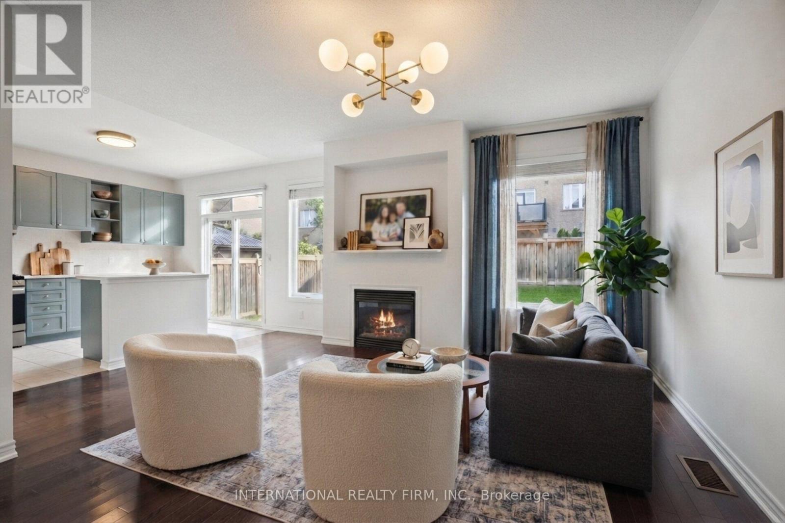 11 LADY GWILLIM AVENUE - 13