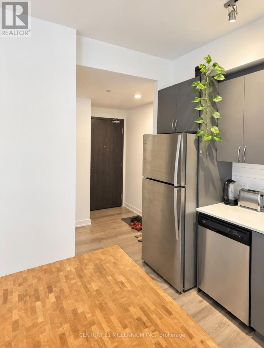310 - 56 LAKESIDE TERRACE, Barrie (Little Lake) — photo 2