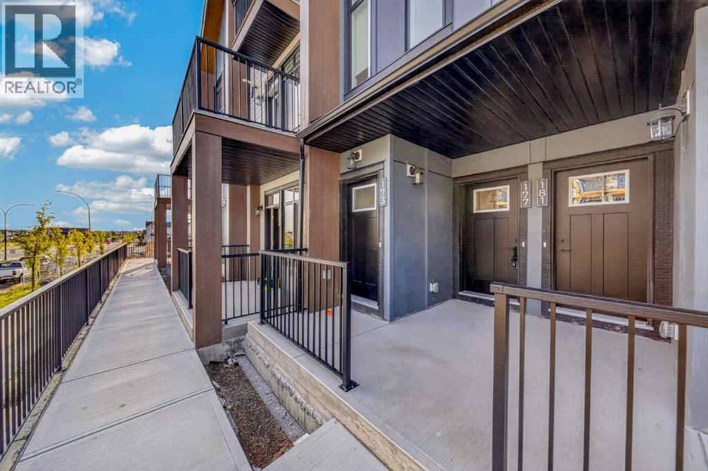 177 148 Avenue NW - photo 2