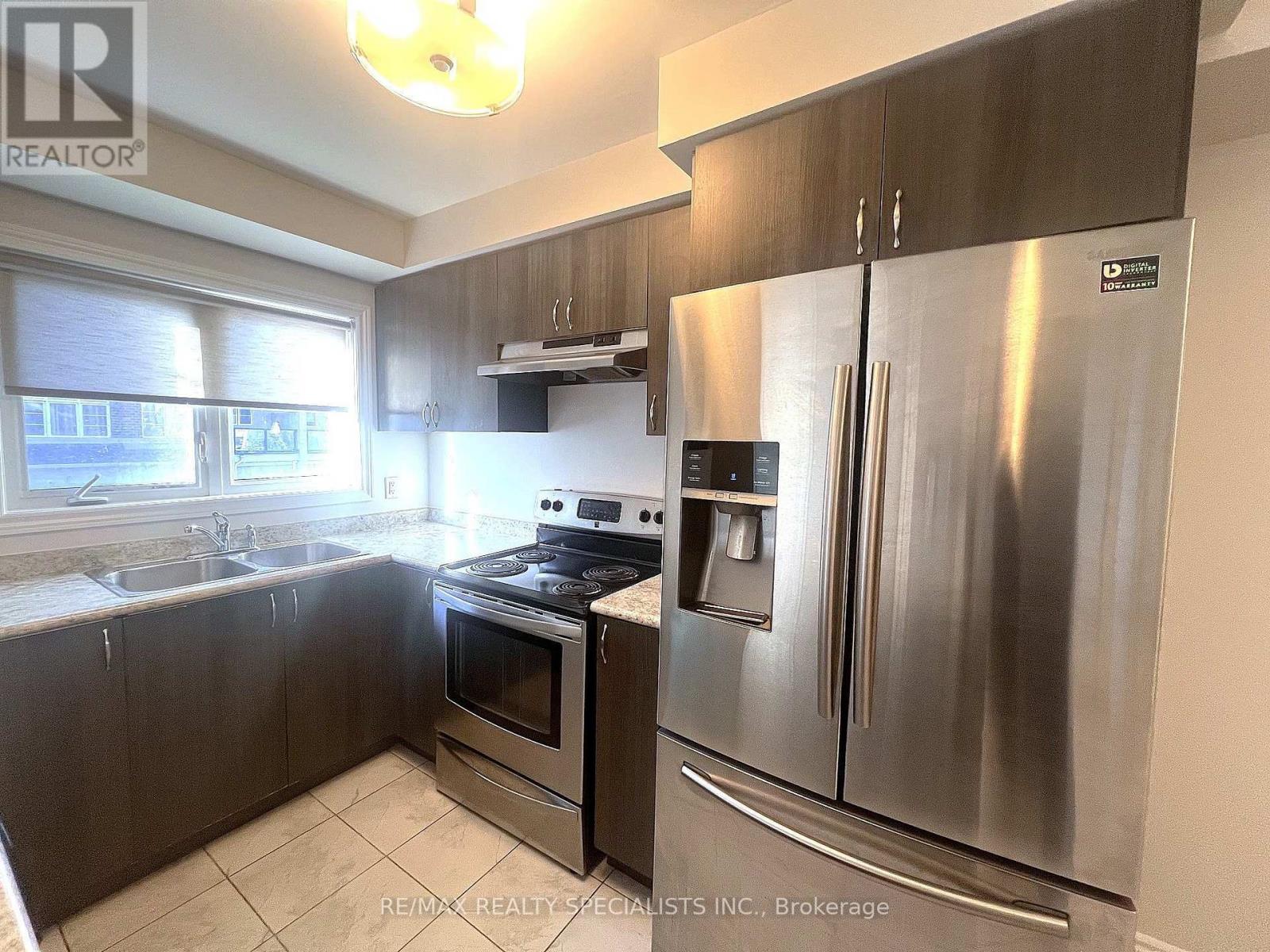 166 - 200 VETERANS DRIVE, Brampton (Northwest Brampton) — photo 6