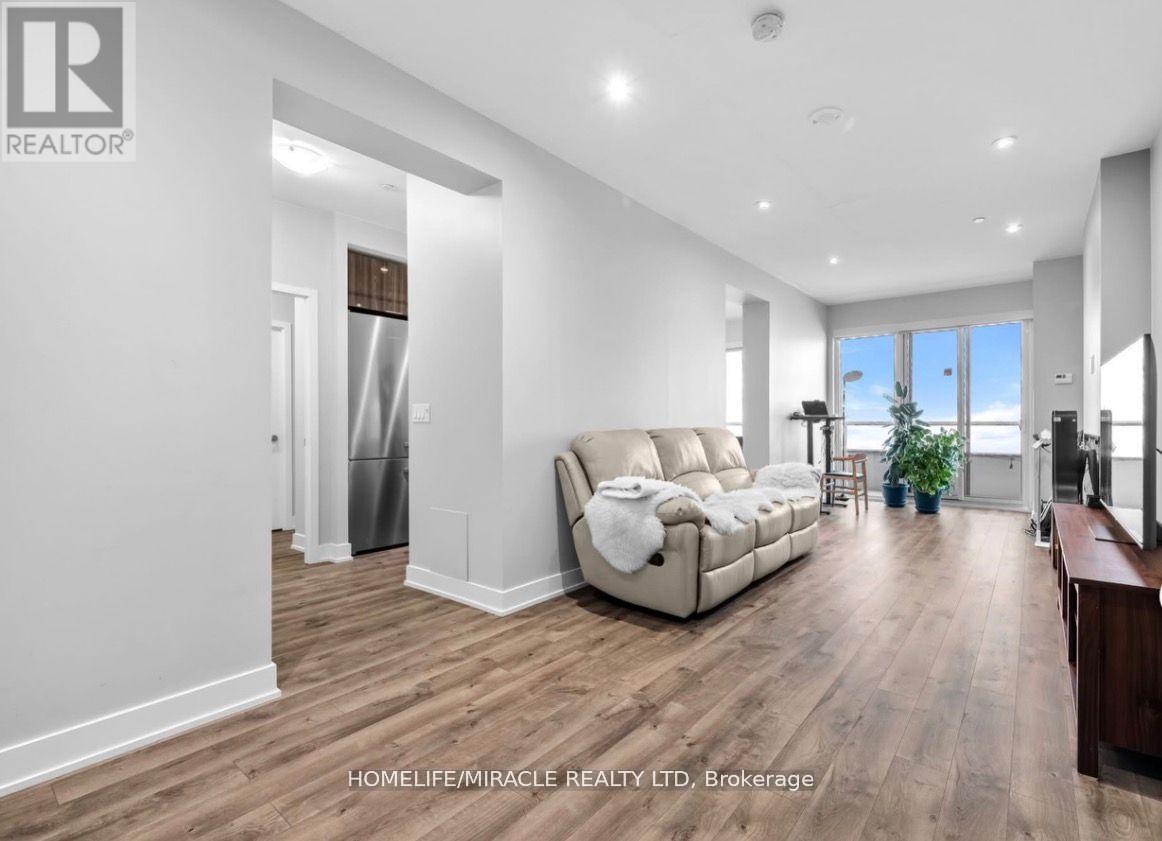 4804 - 20 SHORE BREEZE DRIVE, Toronto (Mimico) — photo 4