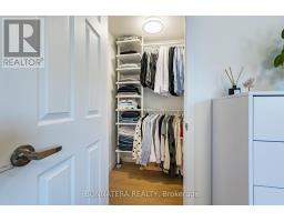 2097 Marine Drive, Oakville, ON L6L1B8 Photo 25