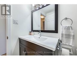 2097 Marine Drive, Oakville, ON L6L1B8 Photo 31