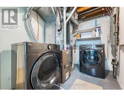 2097 Marine Drive, Oakville, ON L6L1B8 Photo 42