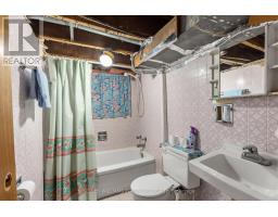 207 Symington Avenue, Toronto, ON M6P3W5 Photo 14