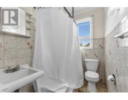 207 Symington Avenue, Toronto, ON M6P3W5 Photo 32