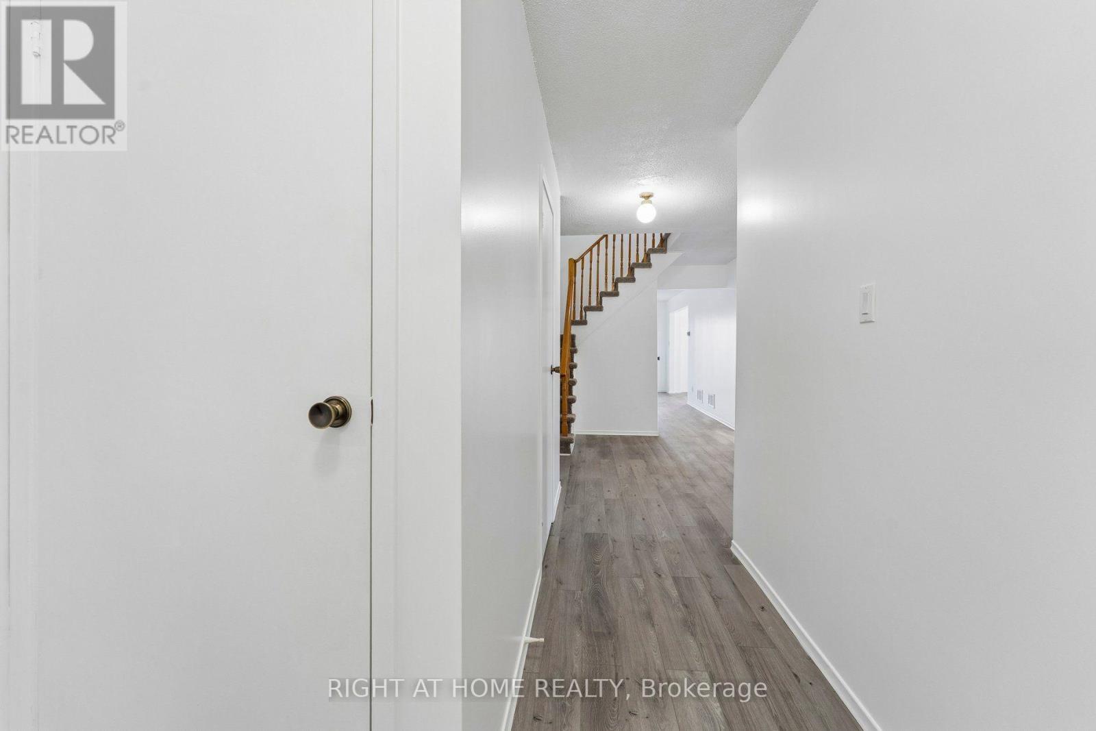 77 MORTON WAY, Brampton (Fletcher's West) — photo 3