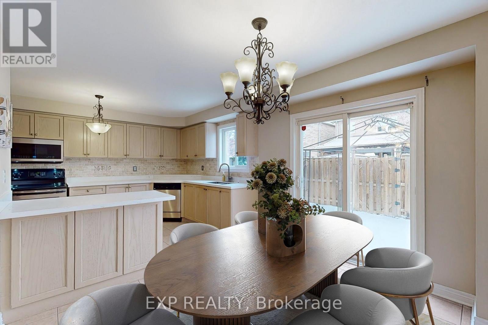 36 - 21 EASTVIEW GATE, Brampton (Bram East) — photo 4