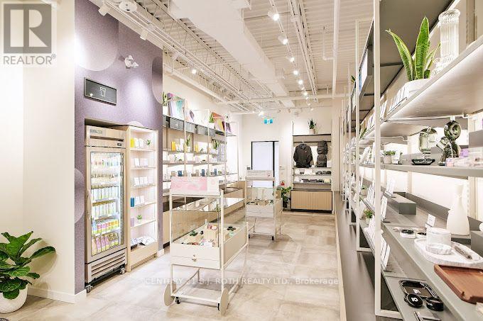 1240 COMMISSIONERS ROAD W, London South (South B) — photo 4
