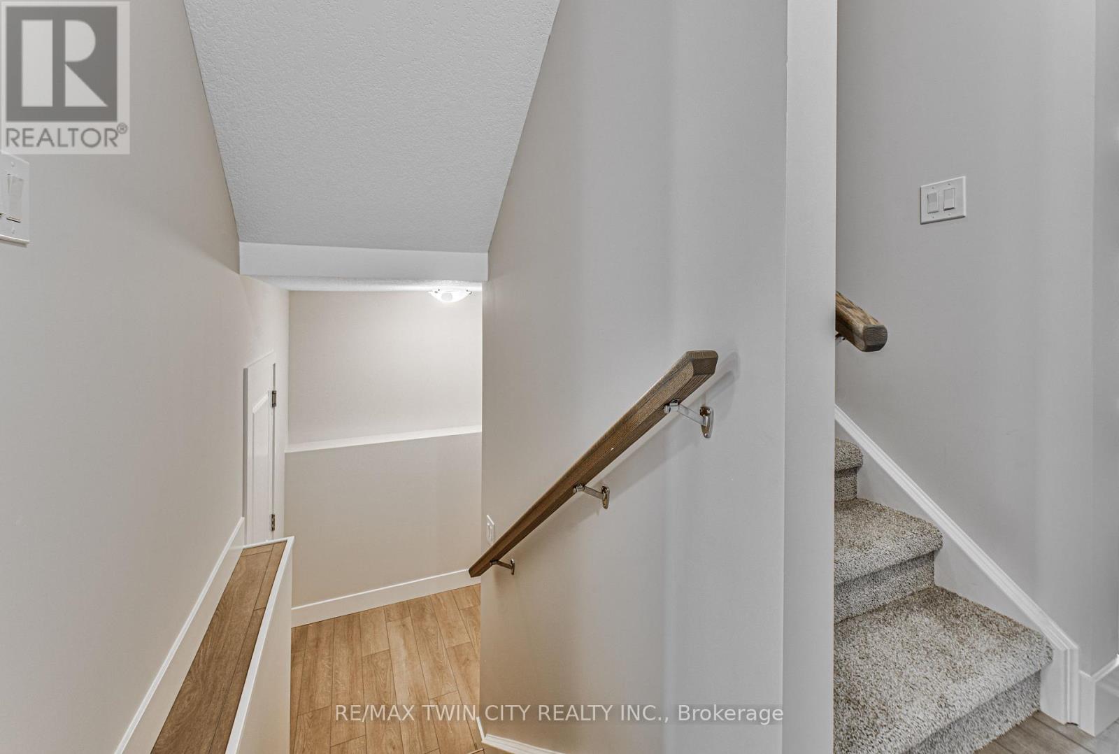 167 DUNNIGAN DRIVE, Kitchener — photo 7