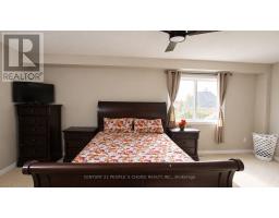 99 Timber Creek Crescent, Cambridge, ON N1T0B5 Photo 18