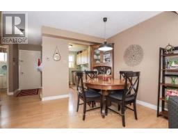 Living room - 4 - 125 Livingston Avenue, Grimsby, ON L3M4S5 Photo 6