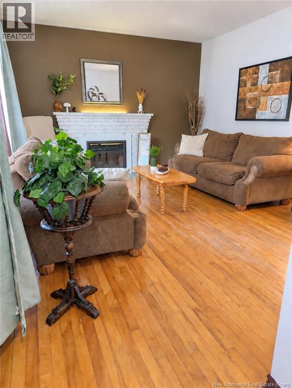 114 Bessborough - Image 18