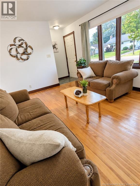 114 Bessborough - Image 19