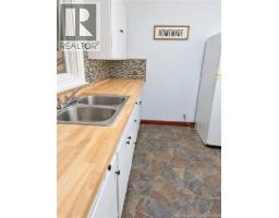 Kitchen/Dining room - 114 Bessborough, Moncton, NB E1E1P9 Photo 9