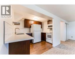 2906 Doverville Crescent Se, Calgary, AB T2B1T0 Photo 23