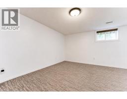 2906 Doverville Crescent Se, Calgary, AB T2B1T0 Photo 27