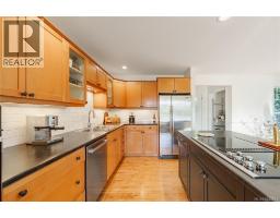 1940 Emma Way, Nanaimo, BC V9X1H4 Photo 42
