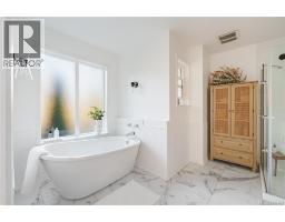 1940 Emma Way, Nanaimo, BC V9X1H4 Photo 56