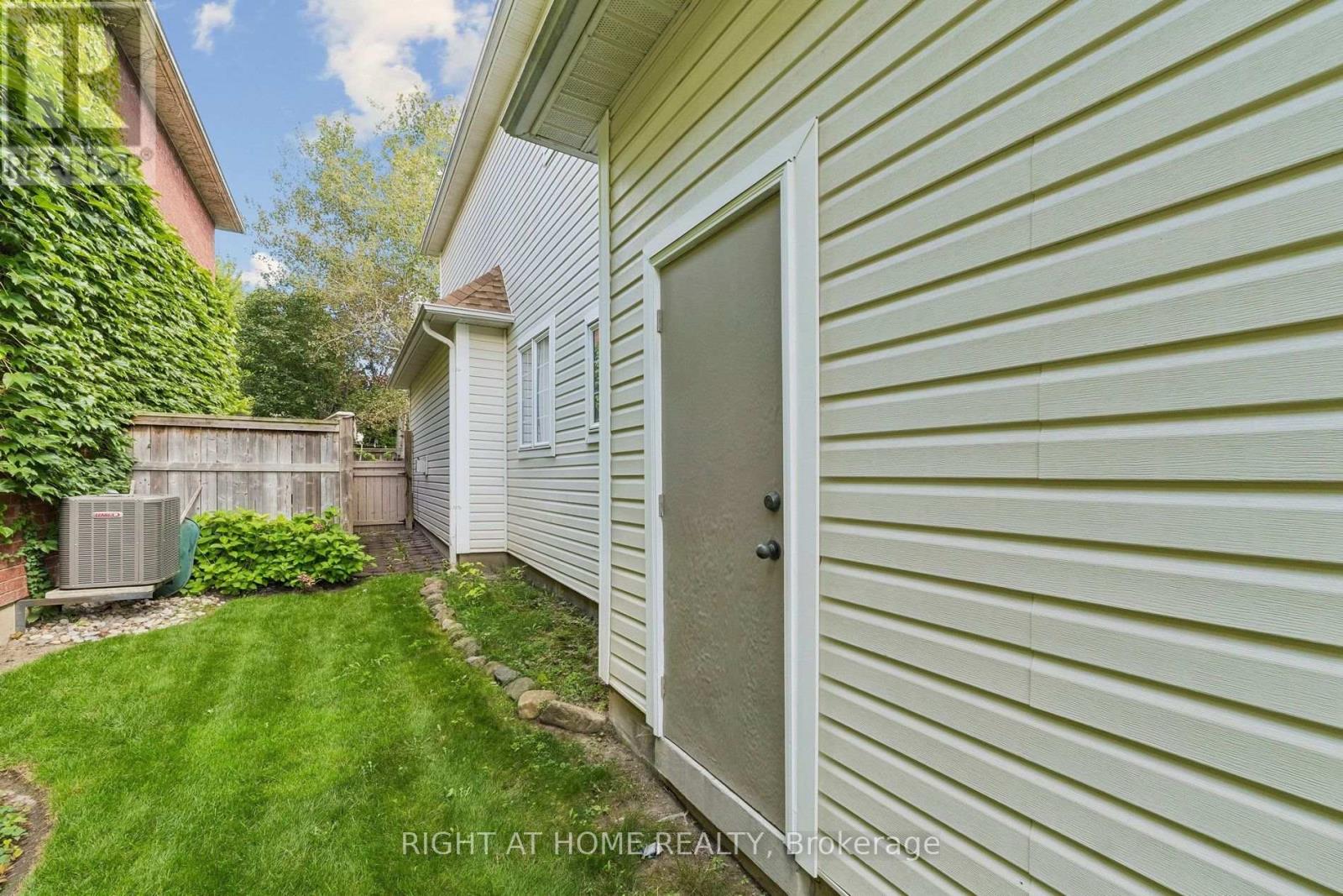 23 CROXALL BOULEVARD - Image 43