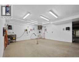 802, 690 Princeton Way SW - photo 39