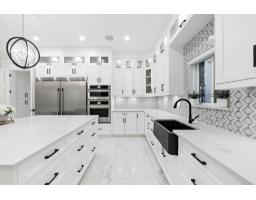 18065 58a Avenue, Surrey, BC V3S1N7 Photo 8