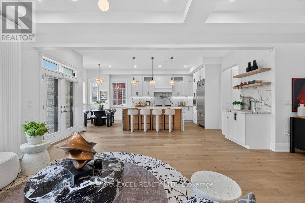 17 CINQUEFOIL STREET - 2
