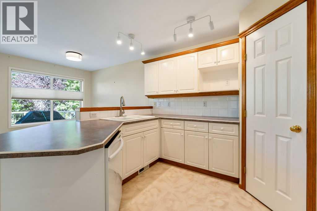 472 Douglas Glen Point SE - photo 17
