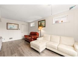 14878 Buena Vista Avenue, White Rock, BC V4B1X4 Photo 12