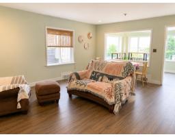 14878 Buena Vista Avenue, White Rock, BC V4B1X4 Photo 7