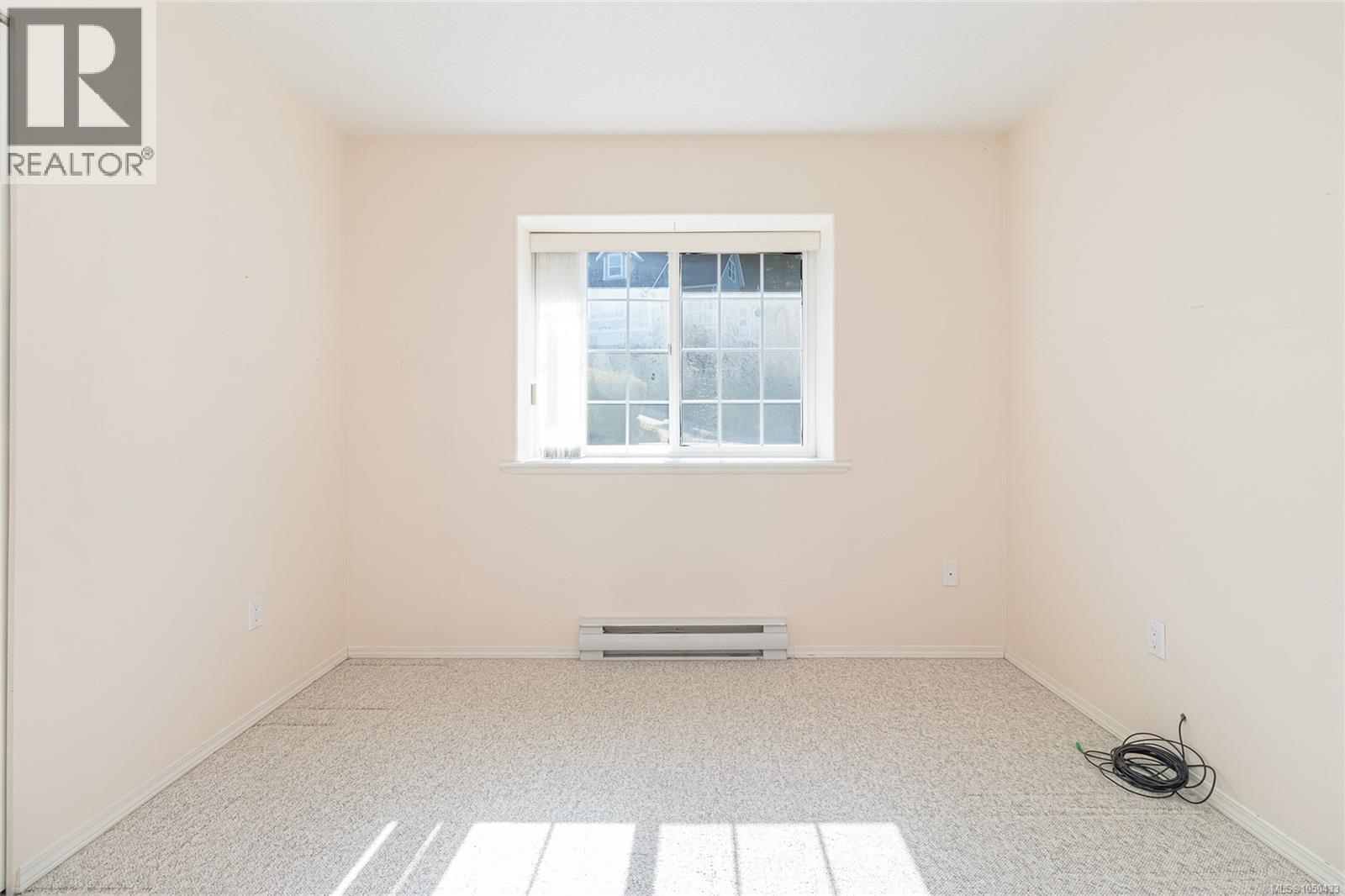 6033 Chippewa Rd - 21