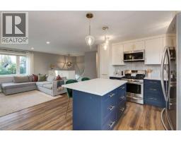 4pc Bathroom - 12164 Lake Michigan Road Se, Calgary, AB T2J3G3 Photo 12