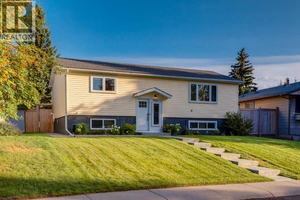 12164 Lake Michigan Road SE, Calgary, Alberta, T2J3G3