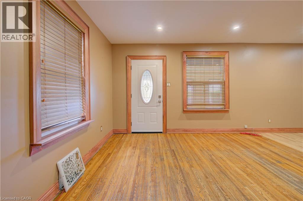 500 DUNDAS Street S, Cambridge — photo 7