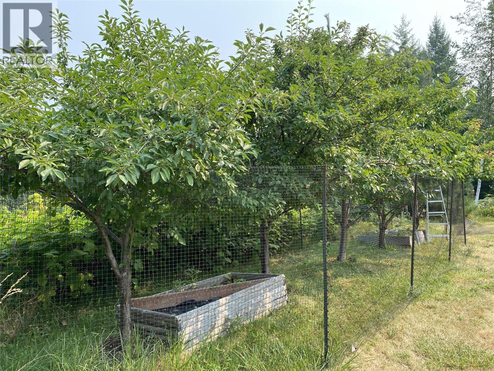 6271 Eagle Bay Road - Image 75