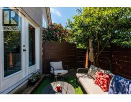 3154 Washington Ave, Victoria, BC V9A1P6 Photo 13