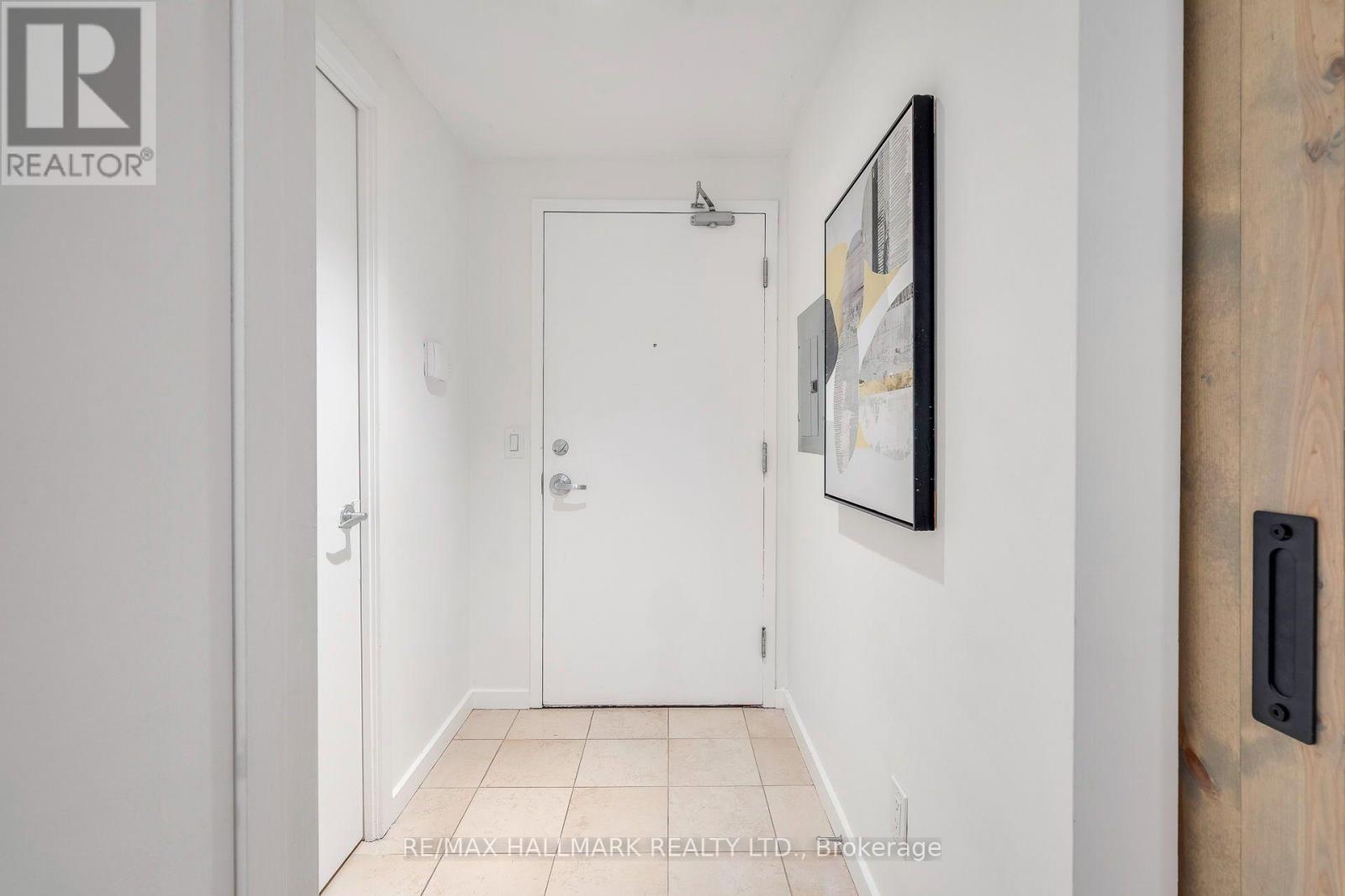 402 - 218 QUEENS QUAY W, Toronto (Waterfront Communities) — photo 6