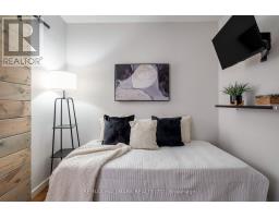 402 - 218 Queens Quay W, Toronto, ON M5J2Y6 Photo 18