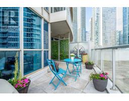 402 - 218 Queens Quay W, Toronto, ON M5J2Y6 Photo 23