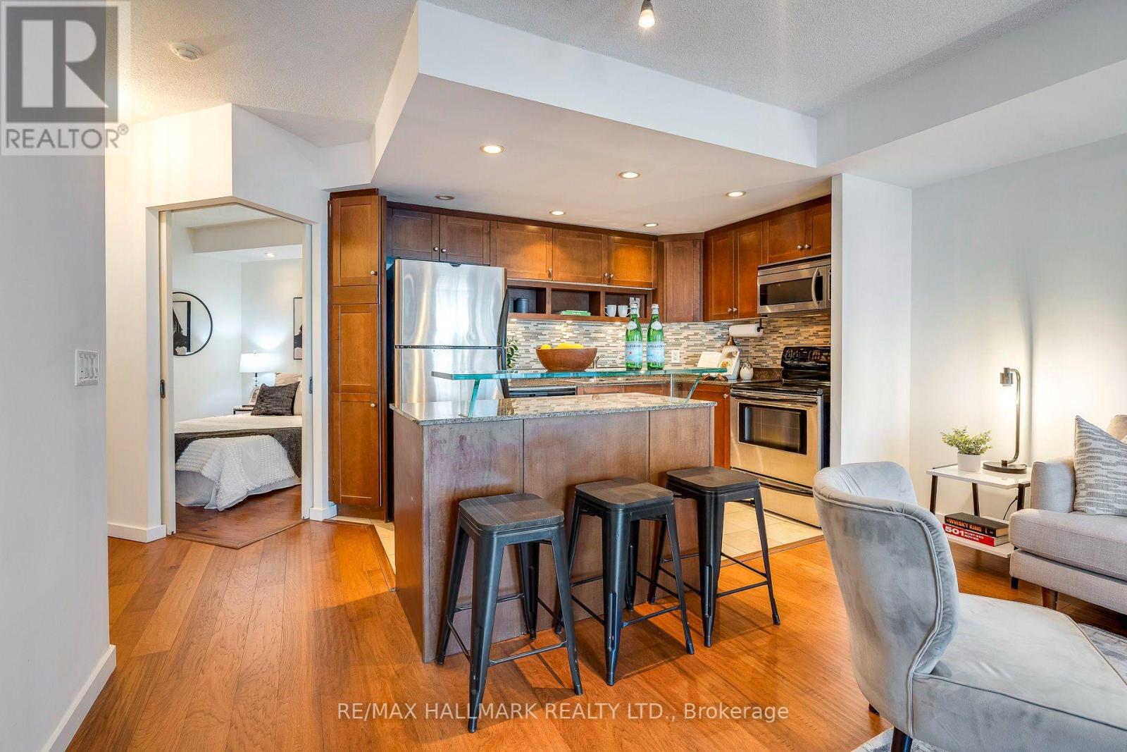 402 - 218 QUEENS QUAY W, Toronto (Waterfront Communities) — photo 9