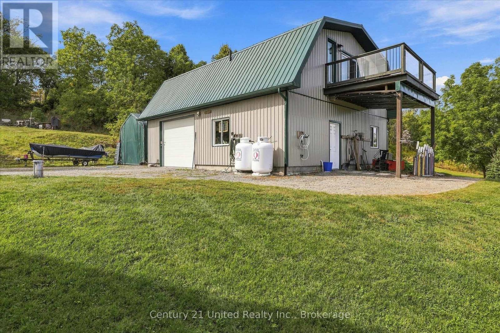 216 NORTH INDIAN ROAD - Image 25