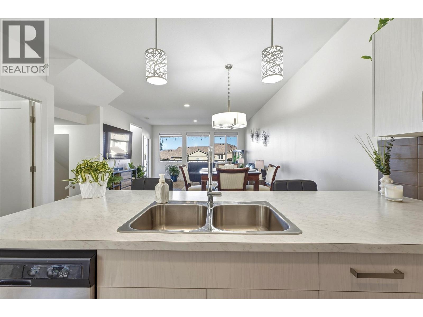 933 Mt Robson Place Unit# 25, Vernon