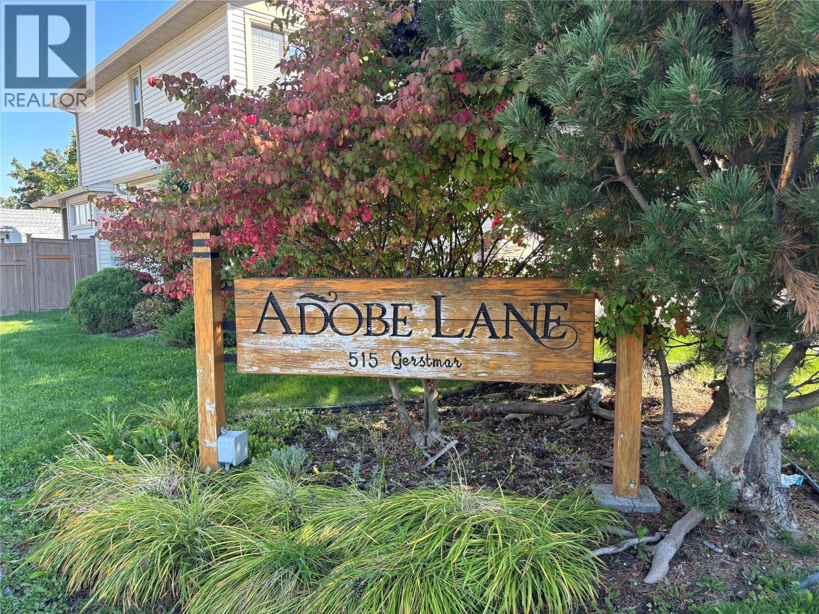 515 Gerstmar Road, Kelowna